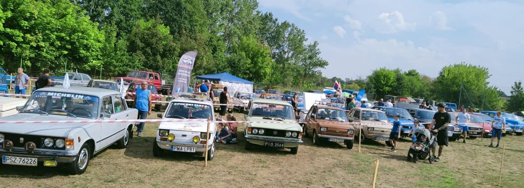 30.08.2022 – VI Wystawa Pojazdów Zabytkowych w Złotowie